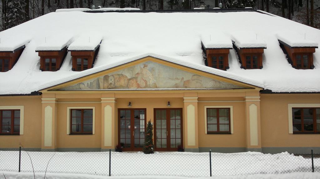 Apartmany Weissov Dom Banská Štiavnica Dış mekan fotoğraf