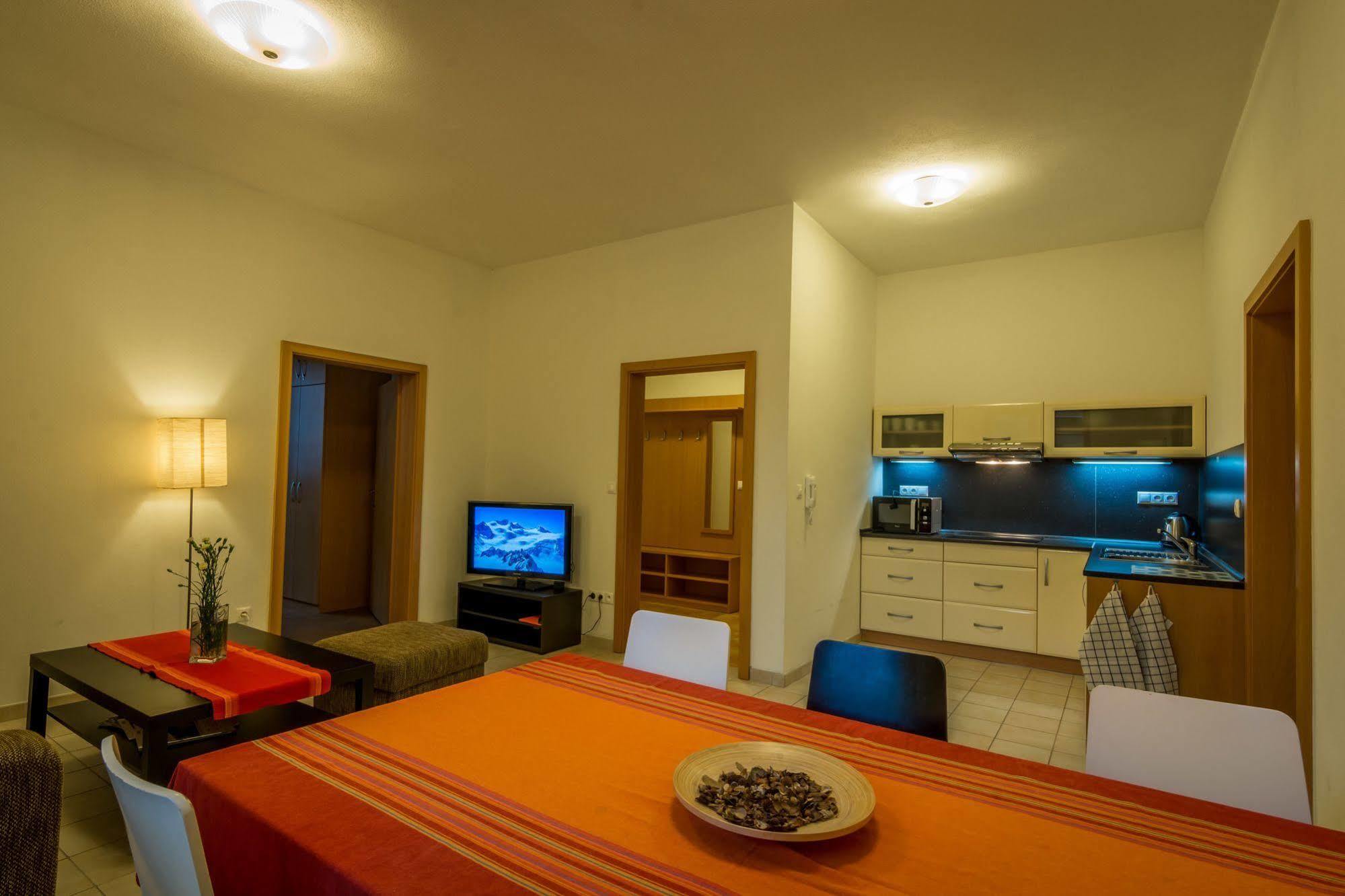 Apartmany Weissov Dom Banská Štiavnica Dış mekan fotoğraf