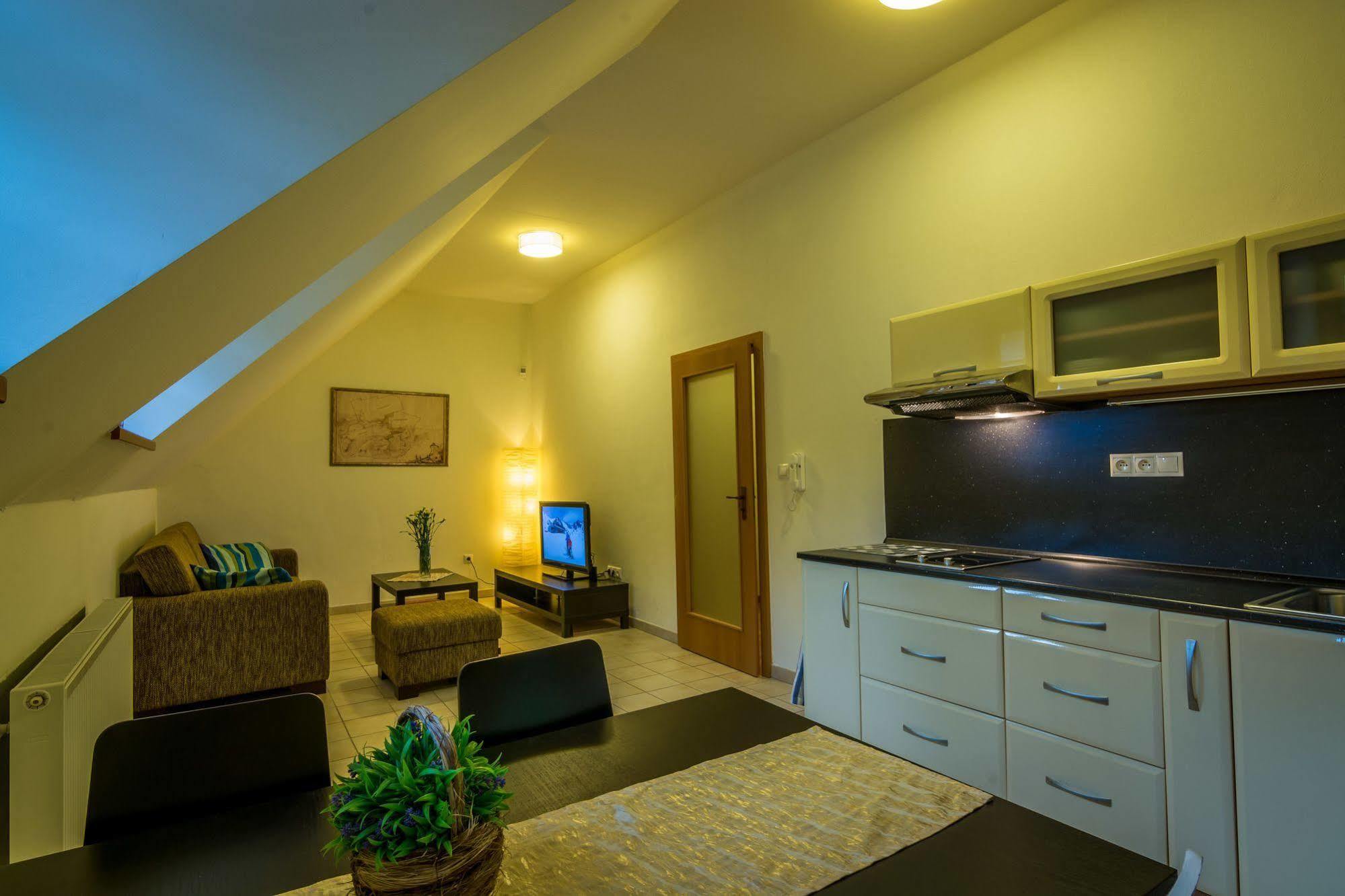 Apartmany Weissov Dom Banská Štiavnica Dış mekan fotoğraf